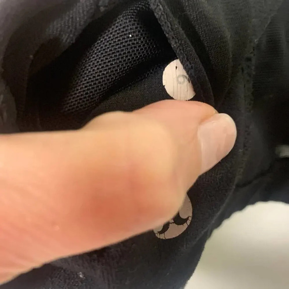 Lululemon Black Tank top mesh size 6 - Picture 6 of 6